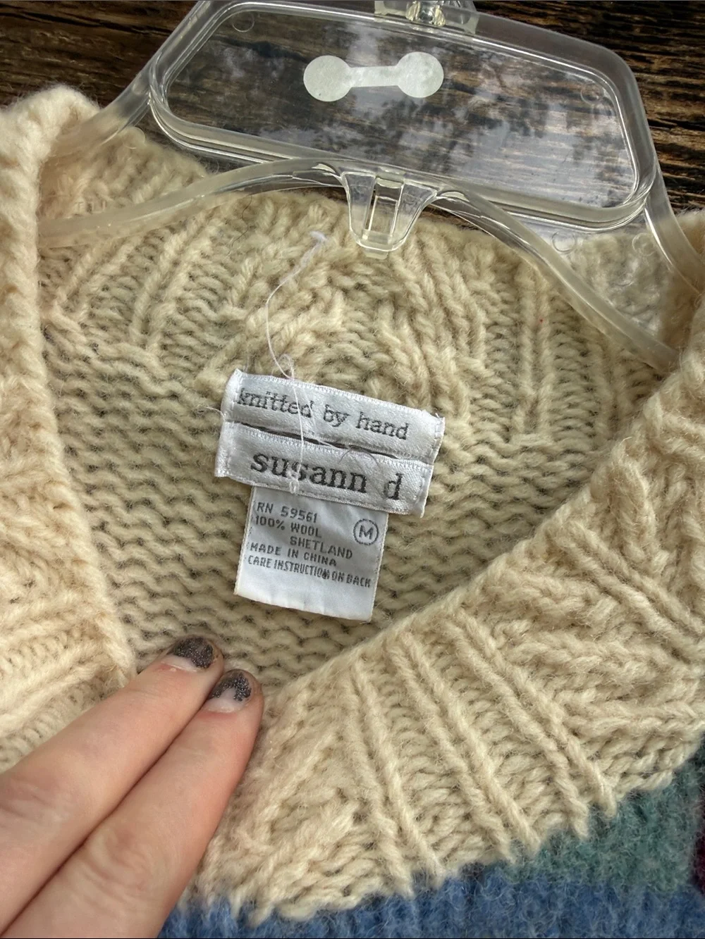 Susann d hand knit in Scotland wool sweater - Picture 3 of 3
